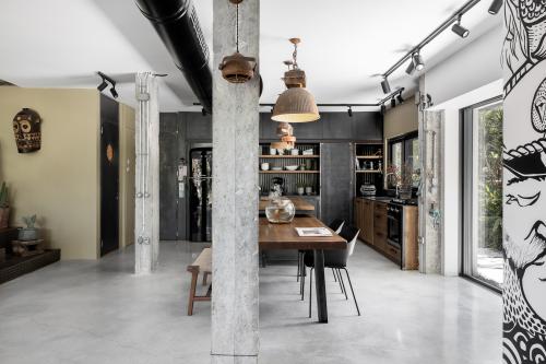 b77e78226ab0bcdb2e04063d8b9d2d5d_view b77e78226ab0bcdb2e04063d8b9d2d5d_view