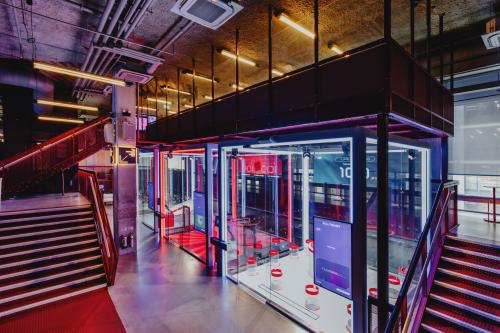 0006ae4aef06c4f5448bf936e9a49742_view