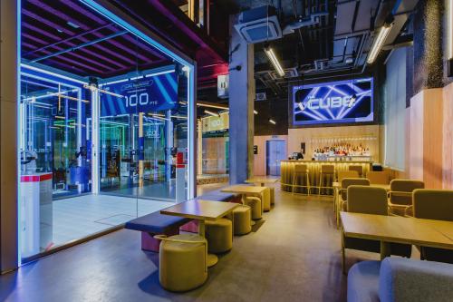 956b867674538e742236b41579d7d111_view